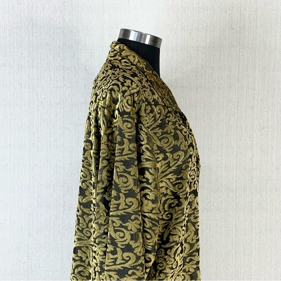 Diane Von‎ Furstenberg~Women's Velvet Scroll Long Sleeve Button Up Blouse~Sz 3X - Picture 7 of 12